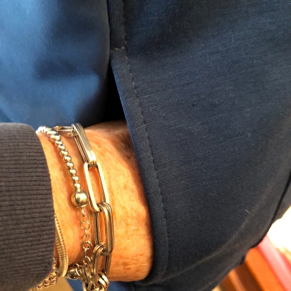 Weekends by Chico’s casual vest. Navy Blue. - Picture 6 of 7